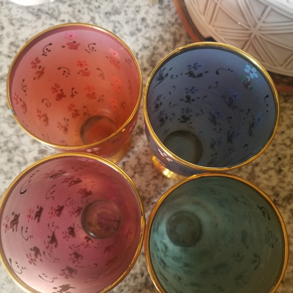 4 hand painted Anthropologie Glass Vases - Picture 6 of 7